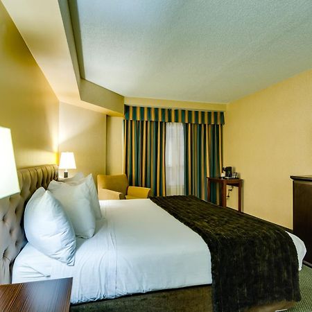 Sawridge Inn&Conference Centre Edmonton South Chambre photo