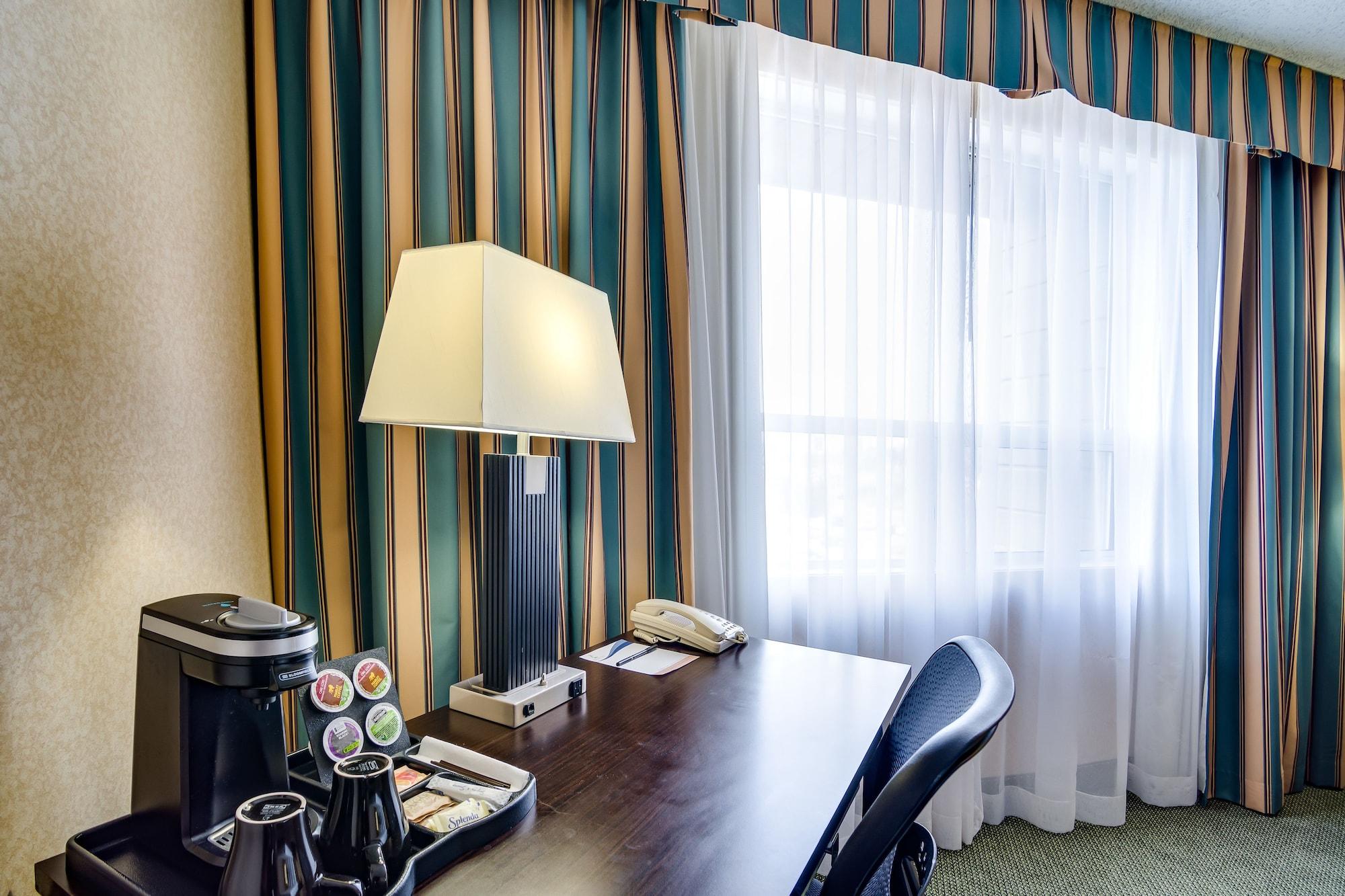 Sawridge Inn&Conference Centre Edmonton South Extérieur photo
