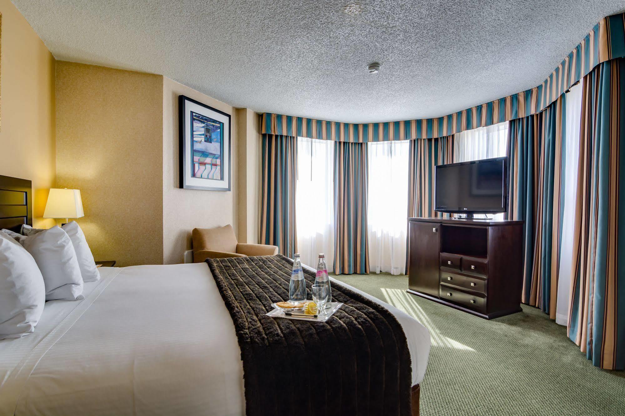 Sawridge Inn&Conference Centre Edmonton South Extérieur photo