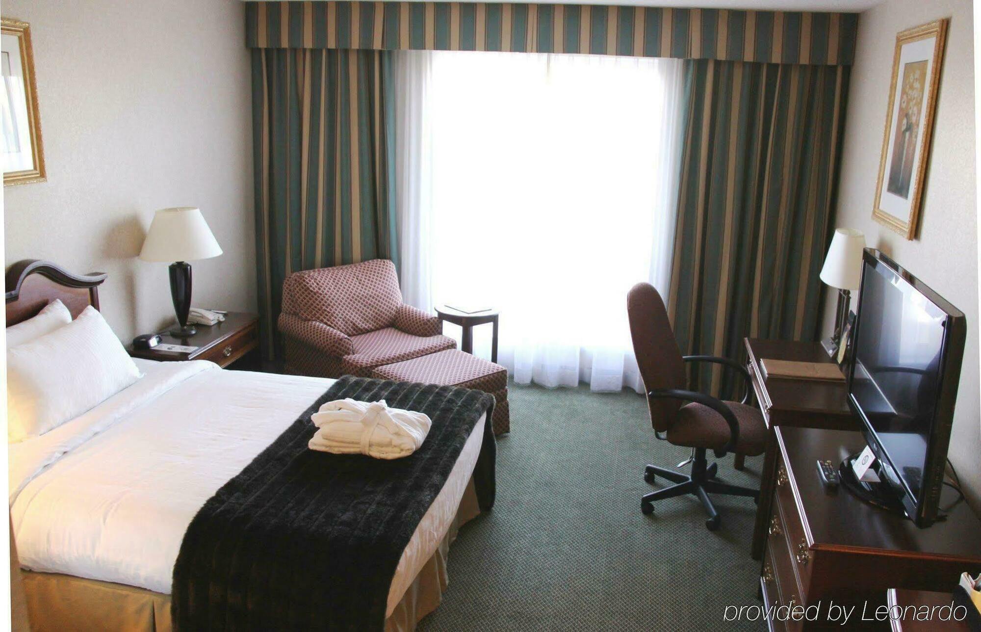 Sawridge Inn&Conference Centre Edmonton South Extérieur photo